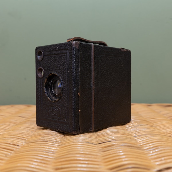 Zeiss Ikon Box Tengor Box Camera Roll Film 6x9