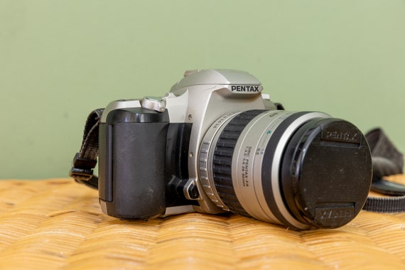 Pentax MZ-7 Film Camera W/ 28-80mm Lens & Neck Strap - Etsy