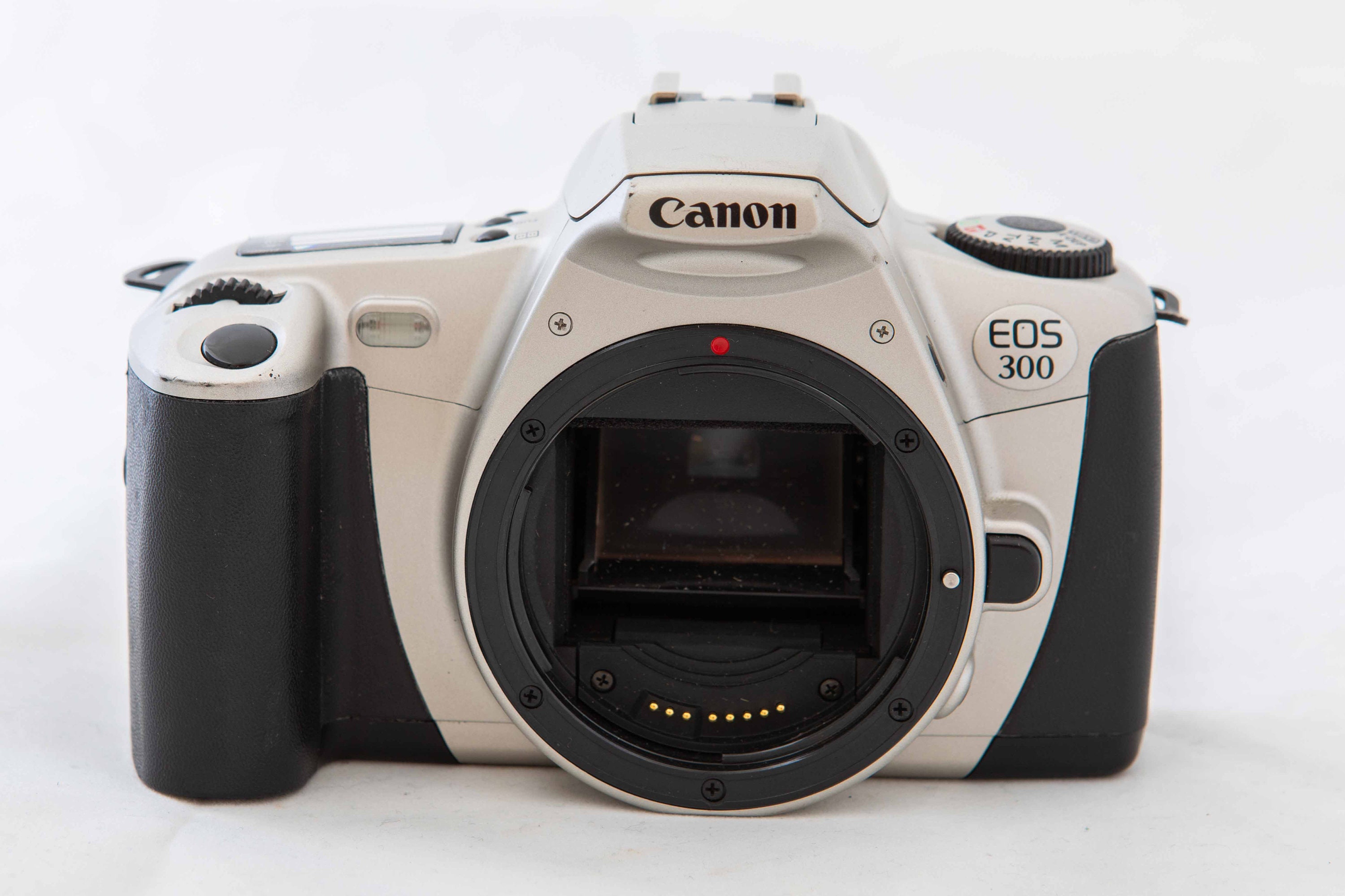 Canon EOS 300 SLR 35mm Analog Camera