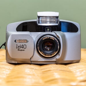 Appareil Photo Hanimex Genie 35mm - Compact Bi-objectif - Sans Flash - Vintage