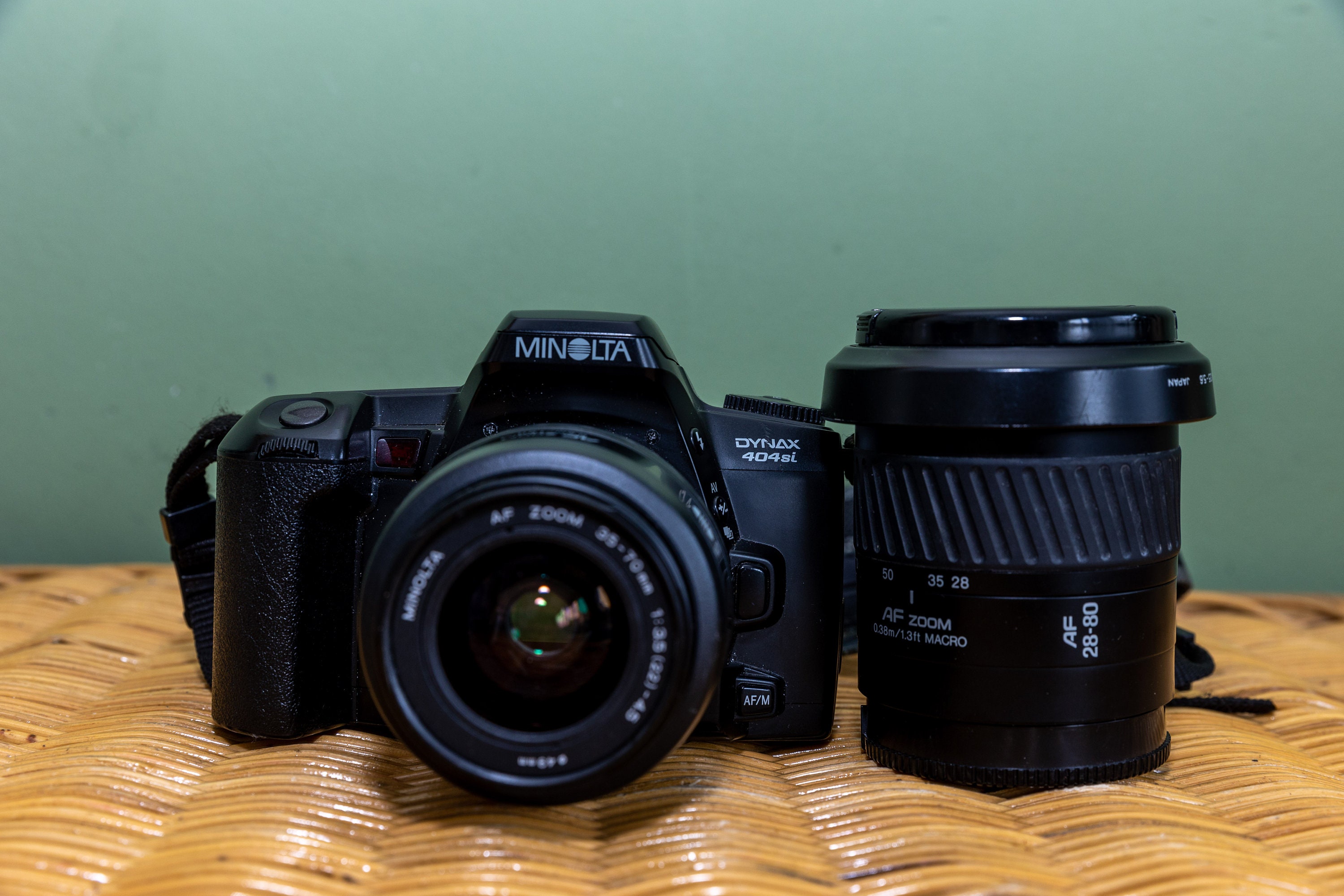 カメラ MINOLTA 404si 一眼レフカメラ AFレンズ付き