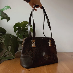 Vintage snake skin embossed shoulder bag