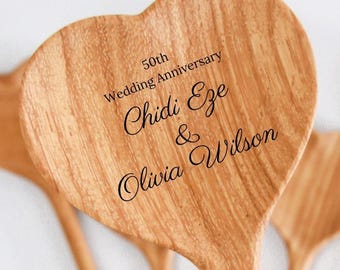 Cuillère personnalisée en bois pour le 50e anniversaire de l'amour : cadeau rustique en bois de Doussie