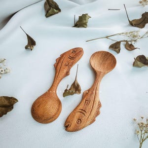 Serving utensils Handcrafted from high-quality wood