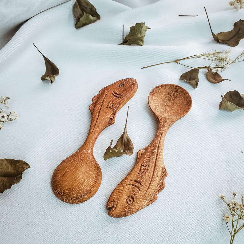 Serving utensils Handcrafted from high-quality wood