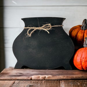 Wood Cauldron - Primitive/Rustic Halloween/Fall Decor