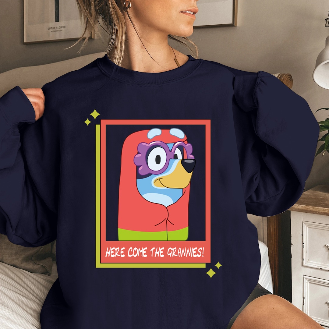 Bluey Here Come GRANNIES T-shirt Mothers Day Shirt Chilli - Etsy
