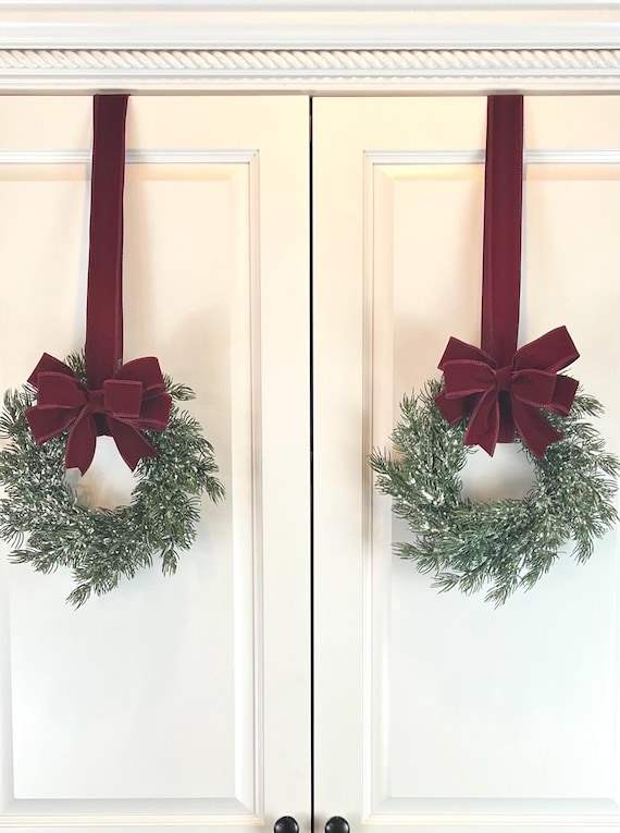 Mini Christmas cabinet wreath, evergreen wreath, small wreath, farmhouse Christmas decoration,holiday wreath,set of mini wreaths,pine wreath