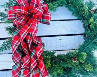 Christmas Tartan Plaid Wreath Bow: Red, Green, and White Holiday Decor