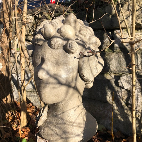 Skulptur aus Beton, Geschenk, Unikat, Beton, Garten, Muscheln, Lebensgroß