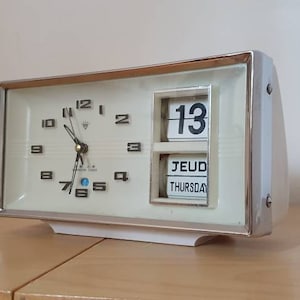 Clocks - Flip clock,Solari Udine- Rowenta, Cifra 2,Gino Valle design,space  age,klappzahlen Wecker