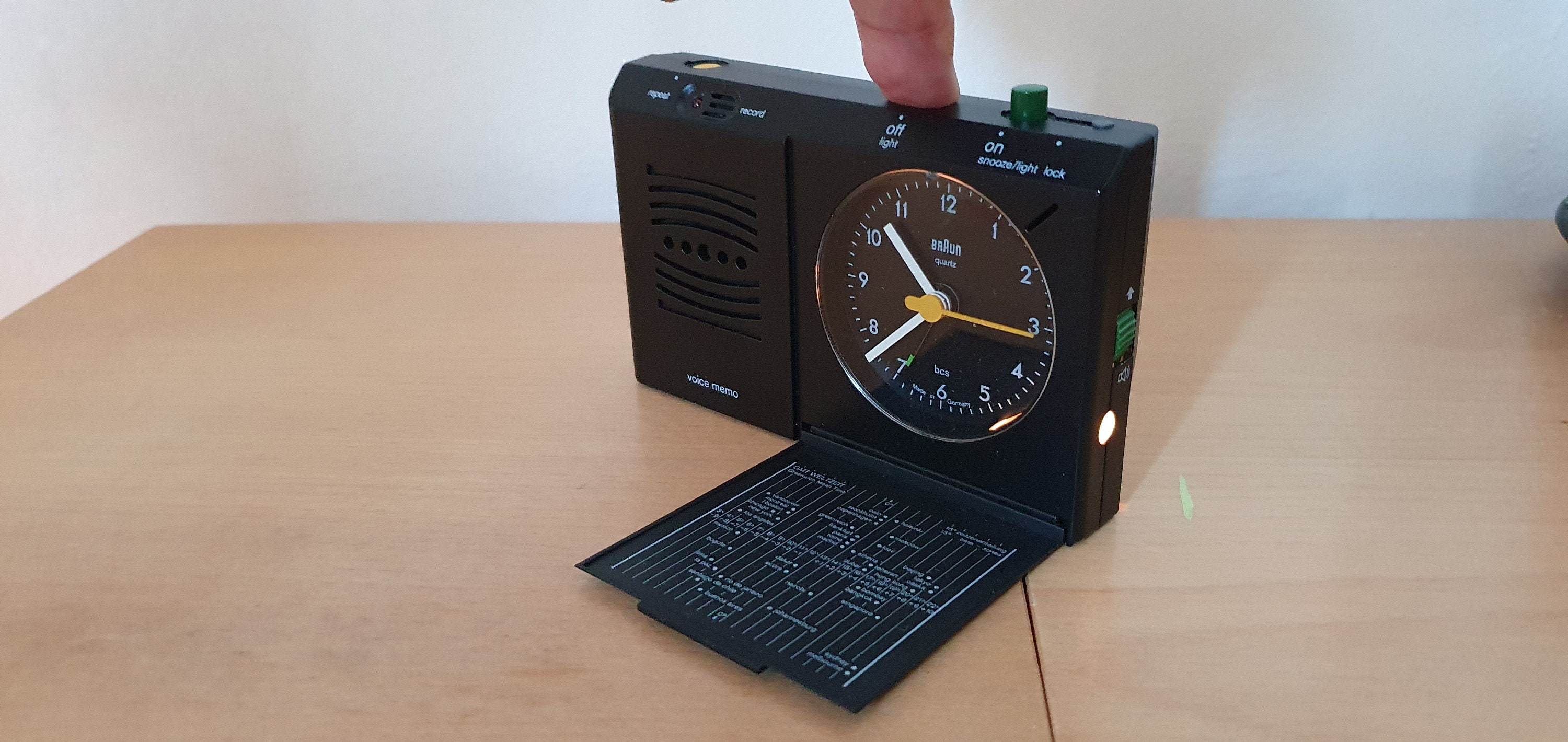 インテリア時計 BRAUN voice memo AB314vm Vintage Braun Voice Memo AB 314 vm Alarm CLOCK Fully Working