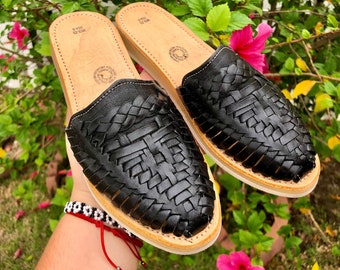 Black Huarache slides, Mexican Huaraches, Black Mexican Huaraches, Huaraches Mexicanos, Huaraches negros