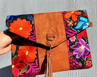 Embroidered purse, Mexican embroidered purse, bolsa mexicana bordada, embroidered Mexican purse