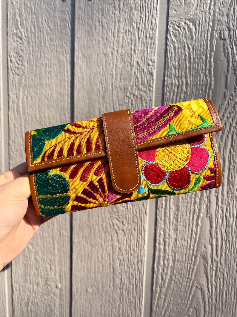 Mexican leather wallet, Mexican embroidered floral wallet, Women Mexican Artisanal Wallet Yellow