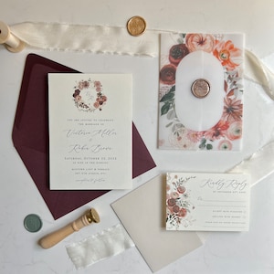 Inviti di nozze floreali autunnali bordeaux / Cancelleria per matrimoni semi-personalizzata stampata / Copertina in pergamena autunnale e sigillo in ceralacca
