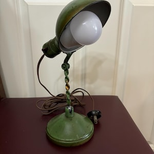 Gacor-Handi Vintage Industrial 1920’s Green Lamp