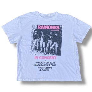Vintage Y2K Ramones Band Shirt American Punk Rock Band 2000’s Rock Band Tees Rockers Punk Style Fashion Outfits Ramones Concert Size 2XL