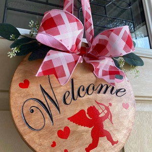 Carved Wood Valentine&#39;s Welcome Sign