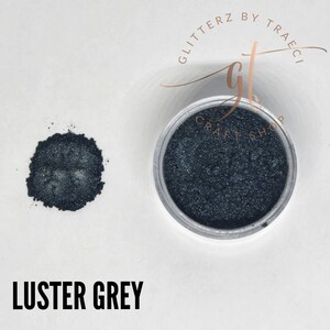LUSTER GREY // 10-60um Mica Powder