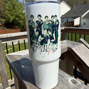 Tasse von Stray Kids, holographisch