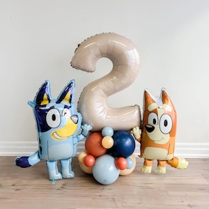 Torre di palloncini Bluey con licenza / Decorazioni per feste di compleanno Bluey / Compleanno a tema Bluey / Palloncino Bingo / Festa di compleanno per cani / Festa per cani per bambine