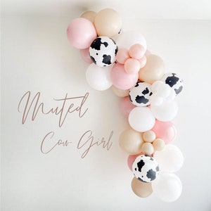 Kit de guirlande de ballons vache rose pâle | Meuh, j&#39;ai deux ans | Anniversaire à la ferme rose | Cow Girl Bach | Décoration de fête du premier anniversaire à la ferme