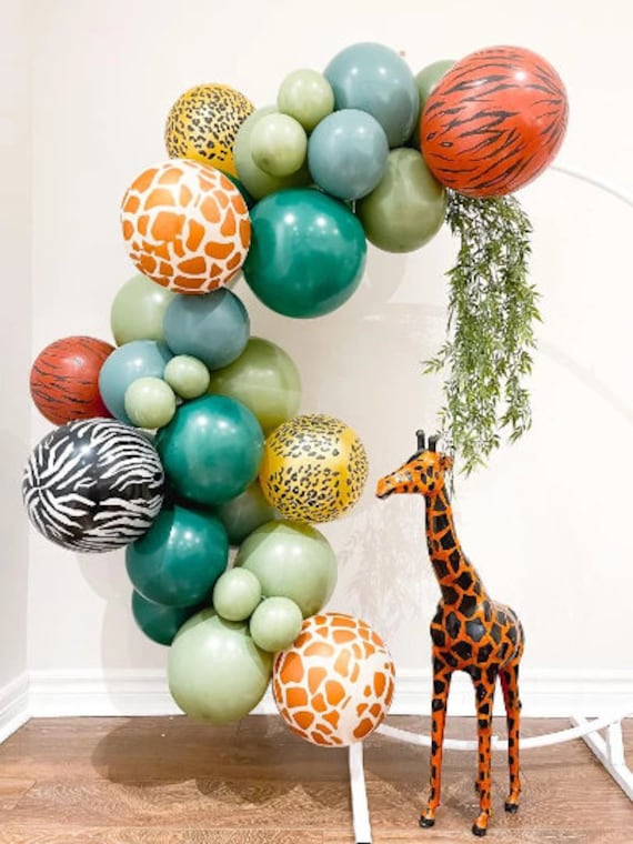 ANSOMO Jungle Safari Tissue Paper Pom Poms Wild Animal Leopard Zebra Print Cheetah Party Decorations Sage Green Brown Flowers Wall Hanging Décor Table Centerpieces Supplies Birthday Bridal Baby Shower