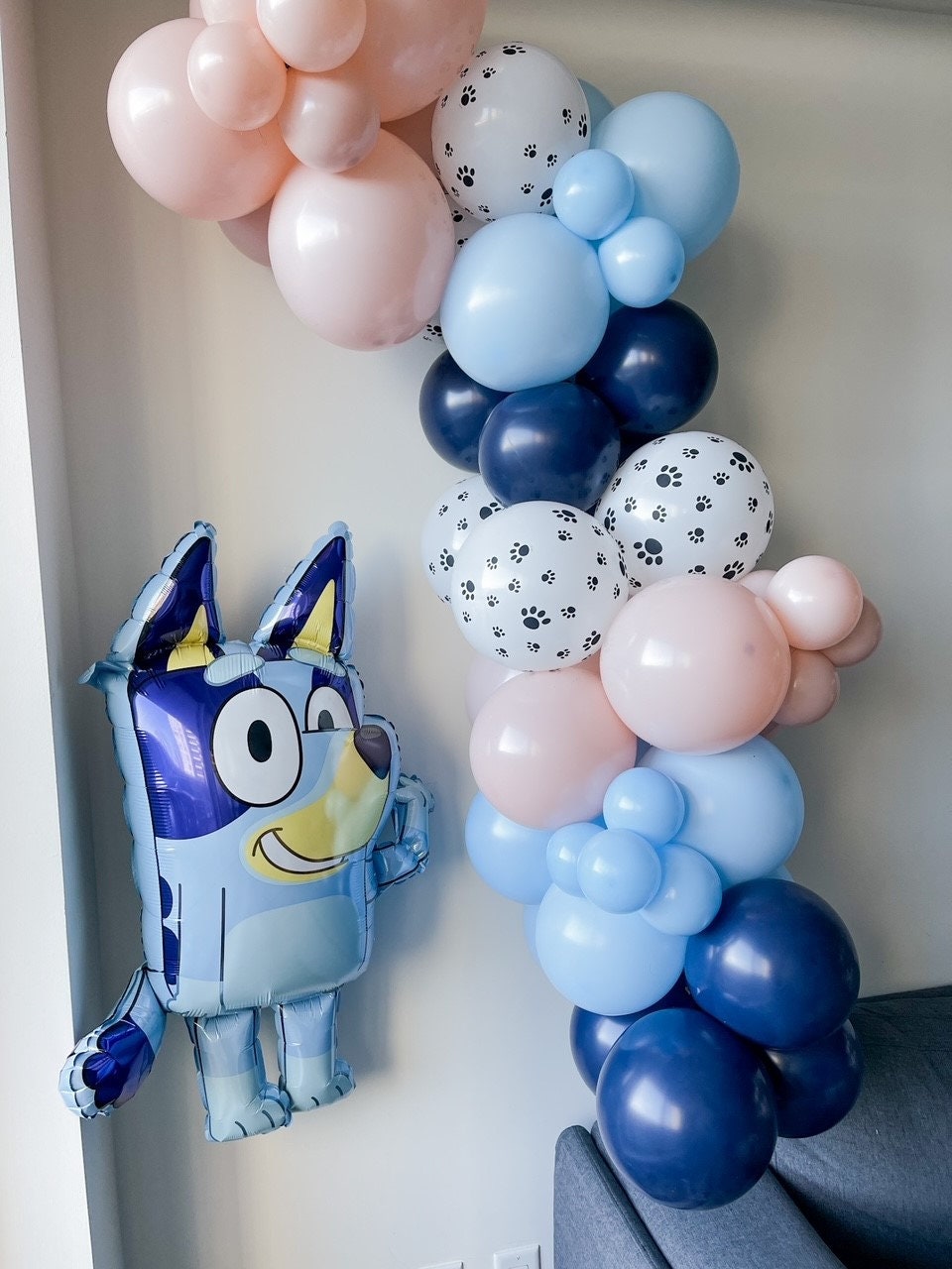 LICENSED Bluey Balloon Garland