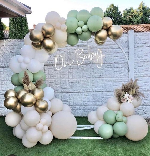 Kit fai da te arco di palloncini di eucalipto / addio al nubilato verde  salvia / baby shower verde / arredamento verde salvia e bianco / ghirlanda di  palloncini oro cromato -  Italia