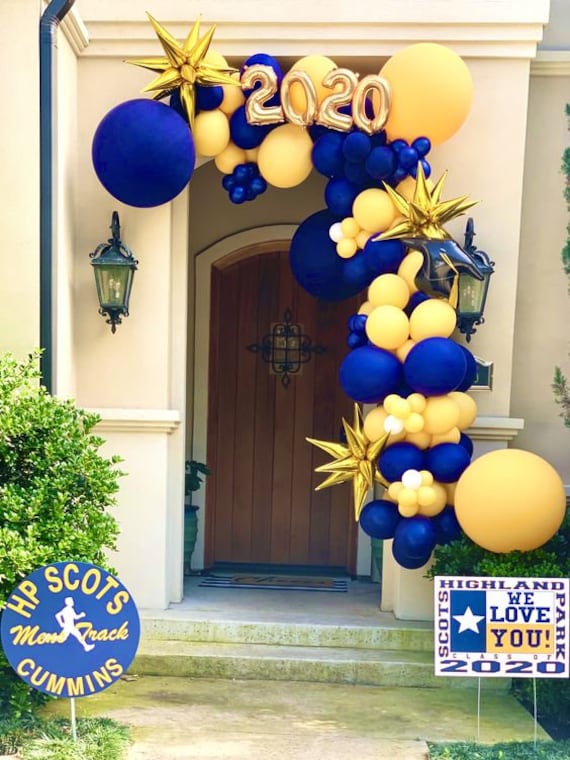 Graduation Balloon Arch 