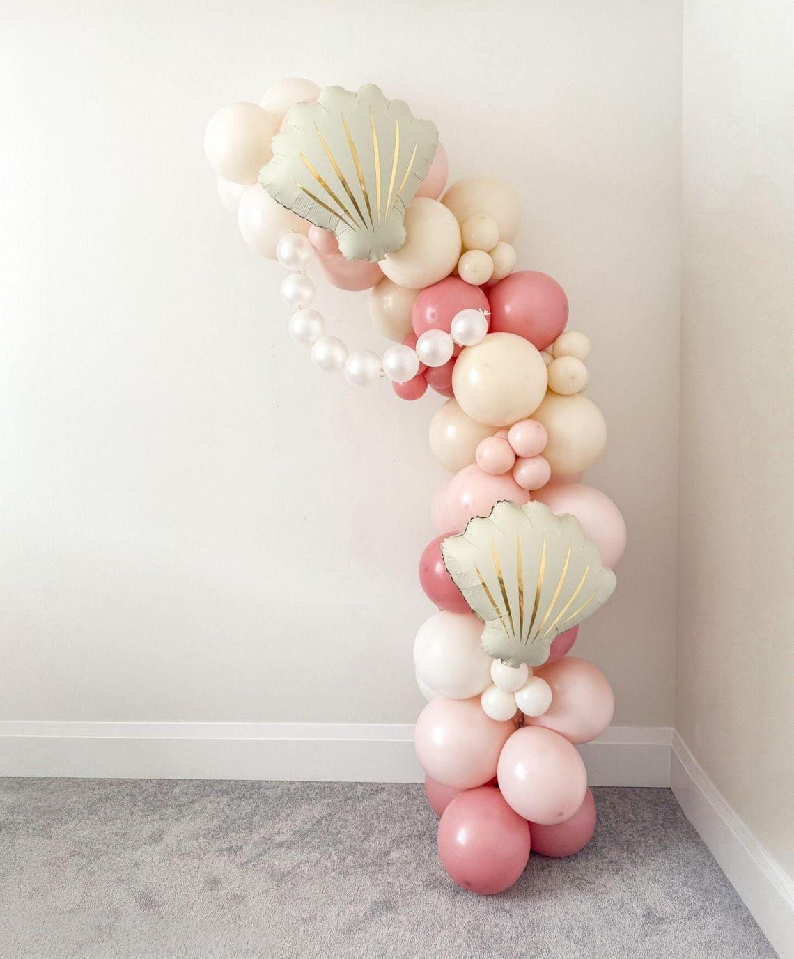 Shell Oil Balloons 2 PCS Cream & Gold Sea Shell Foil Balloons, Under the Sea Little ...