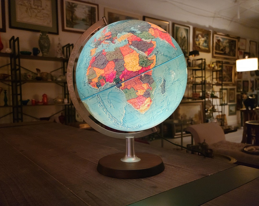 Vintage beleuchtete Globe Lampe von Scan Globe A / S Denmark Etsy.de