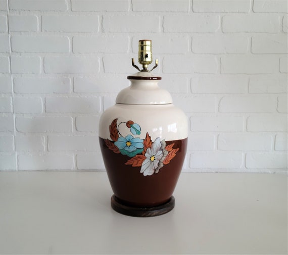 Vintage Ceramic Table Lamp With Floral Motif ~ Late Mid Century Hand Decorated Ceramic Table Lamp ~ Urn Shaped Ceramic Lamp With Flowers