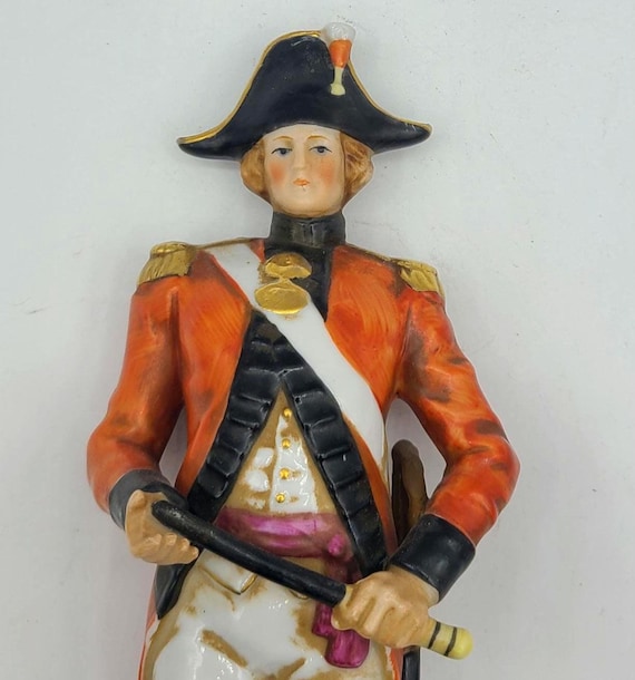 Vintage Porcelain '1792 Officer, 45th Foot' Soldier Figurine | Handpainted | Made in England | English Soldier Figurine | Collectible