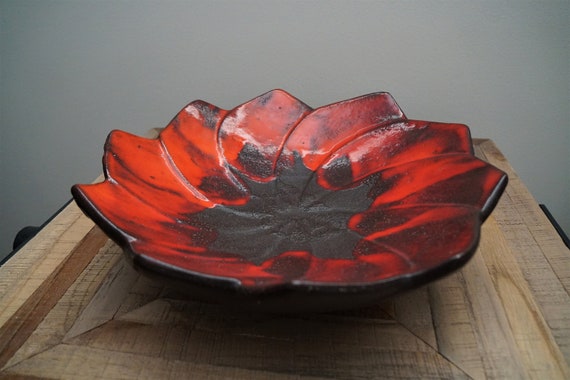 Mid century Sandy Fat Lava Glaze Art Studio Pottery Ceramic Plate