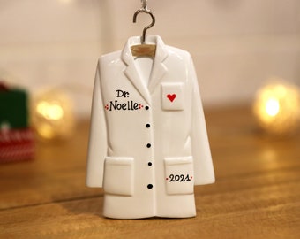 Lab Coat Personalized Christmas Ornament, Doctor Christmas Ornament, White Coat Ornament, Gift for Doctor, Medical Student Ornament, Intern.