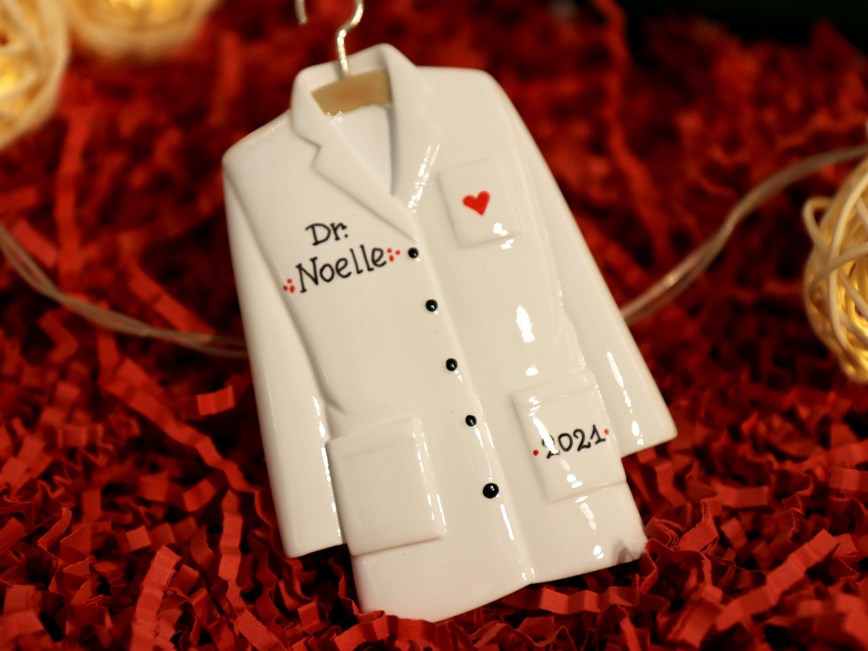 Lab Coat Personalized Christmas Ornament, Doctor Christmas Ornament, White Coat Ornament, Gift for Doctor, Medical Student Ornament, Intern.