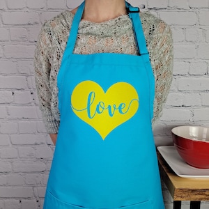 Heart apron embroidered love heart kitchen apron perfect gift for her