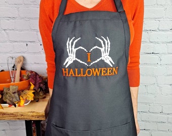 Delantal bordado de Halloween: Corazón de esqueleto, hecho en EE. UU.