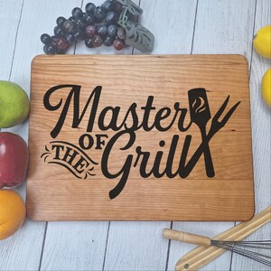 Tabla de cortar Master of the Grill Regalo de barbacoa para papá Maestro de la parrilla personalizado
