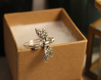 Dragonfly Wing Ring