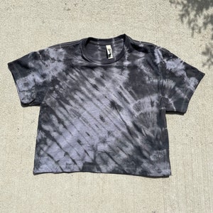 Rockin' Grey Tie Dye Cropped Tee