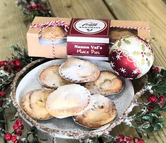 Mince Pie Christmas Pie Pan Classic Mince Pies Recipe BBC Food