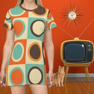 60&#39;s mod dress Women&#39;s retro T shirt dress 1960&#39;s look mini dress with vintage geometric pattern party dress funky mini dress gift for her