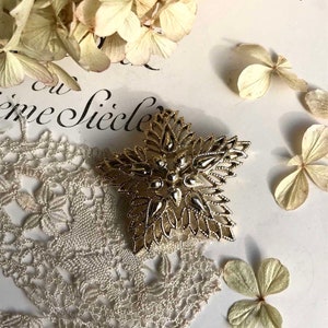 Vintage Brooch.