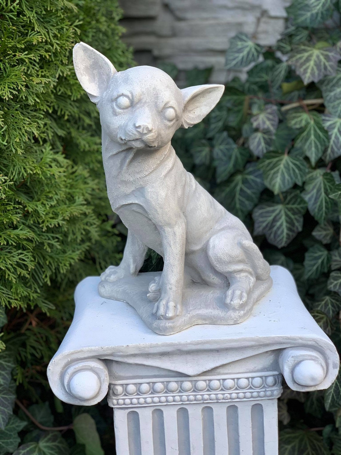 chihuahua lawn statue