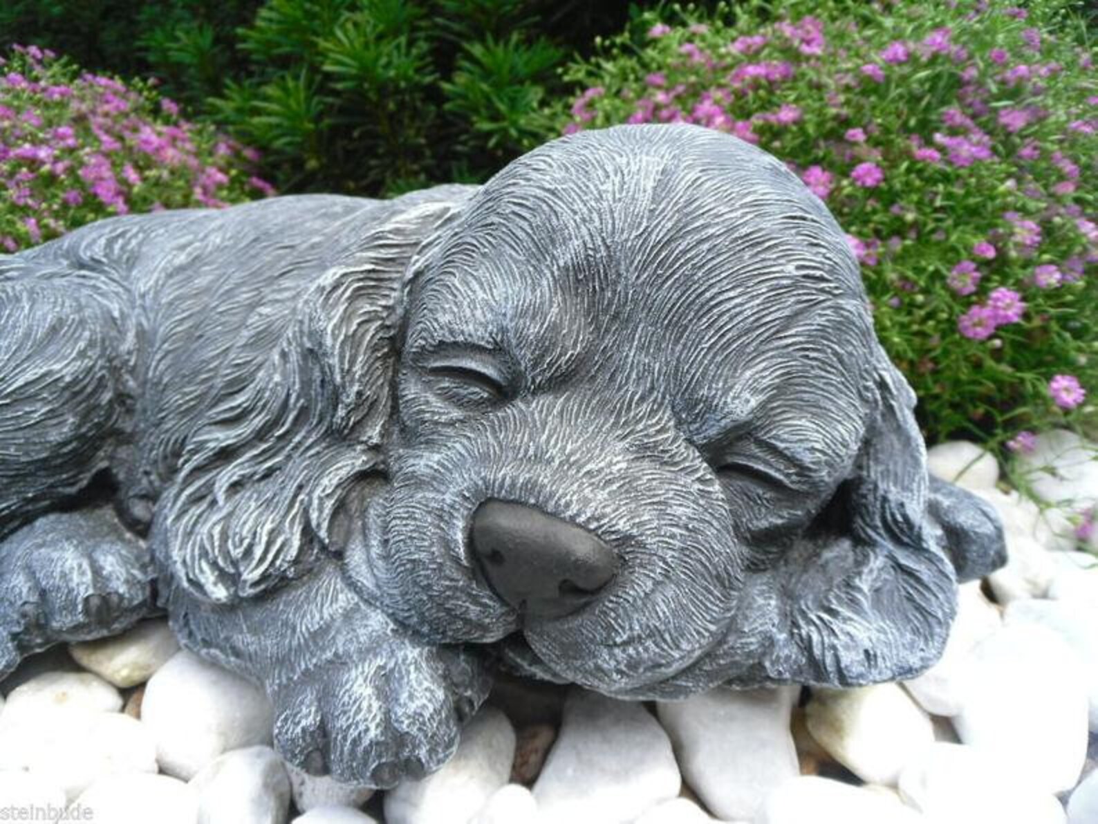 cocker spaniel garden statue