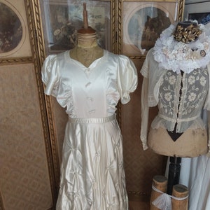 Great Antique Vintage Satin Wedding Dress Ball Gown from 1920-30 handcrafted ivory