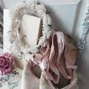 So sweet: France Brocante Vintage Shabby Chic deco antique little children girl wreath communion bridal wreath around 1900-20